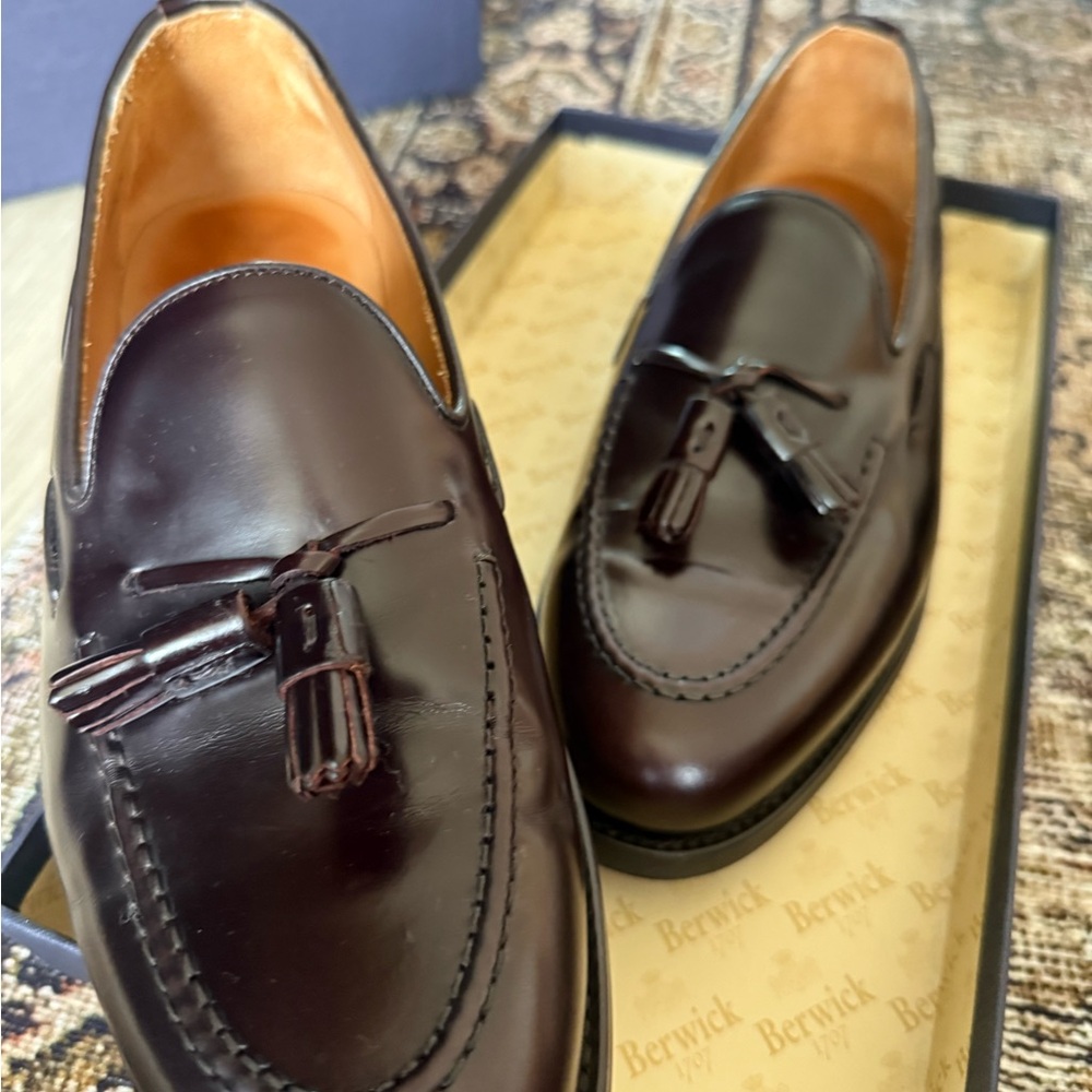 Berwick 1707 Leather Loafers